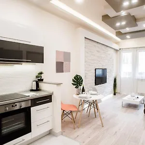 New Luxury In The Center With A/c Apartment Budapest